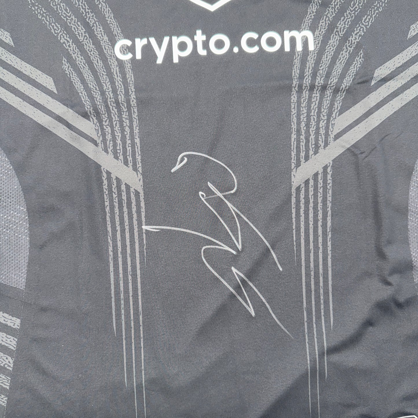 T-shirt - Dustin Poirier Signed UFC Replica Walkout Shirt