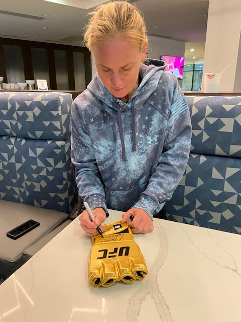 Glove (gold)- Valentina Shevchenko Signed Gold UFC Glove