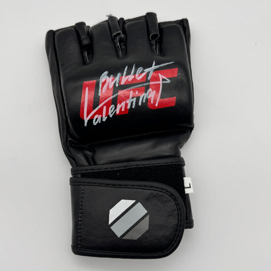 Glove- Valentina Shevchenko Signed Glove