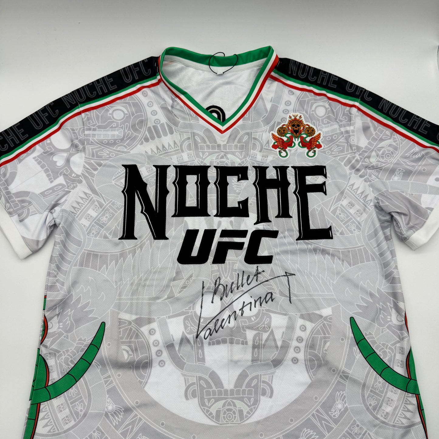 Jersey - Valentina Shevchenko Signed Noche Jersey