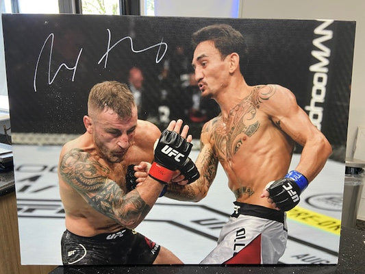 Canvas-Max Holloway Signed Canvas 20X24 (Rare)
